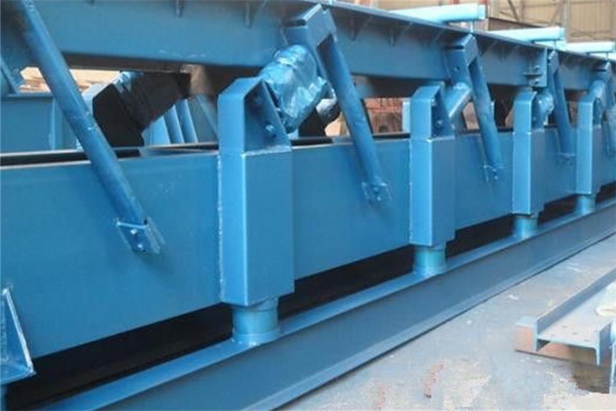 惯性振动输送机